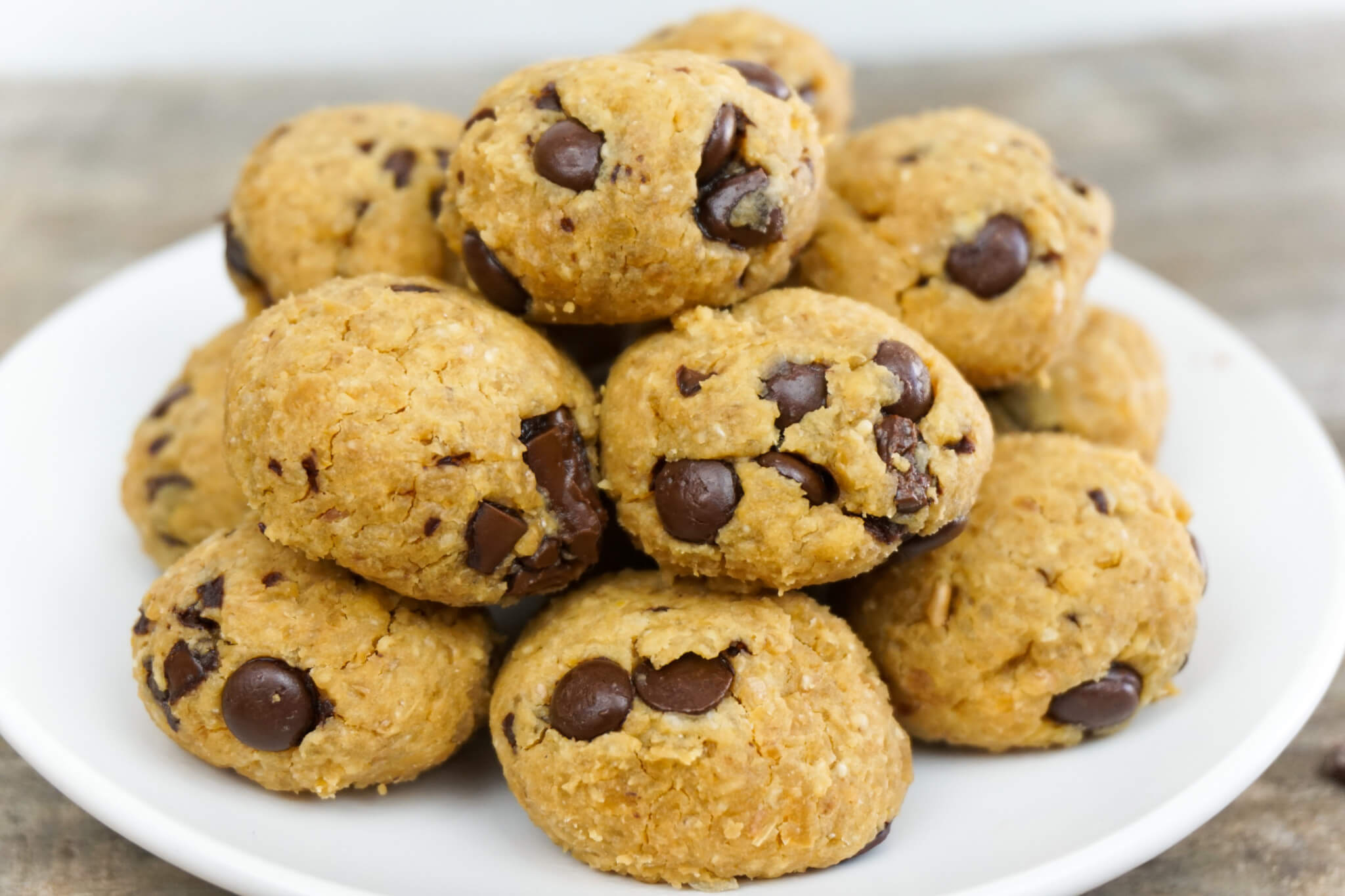 Chocolate Chip Cookie Bites - The Tasty K